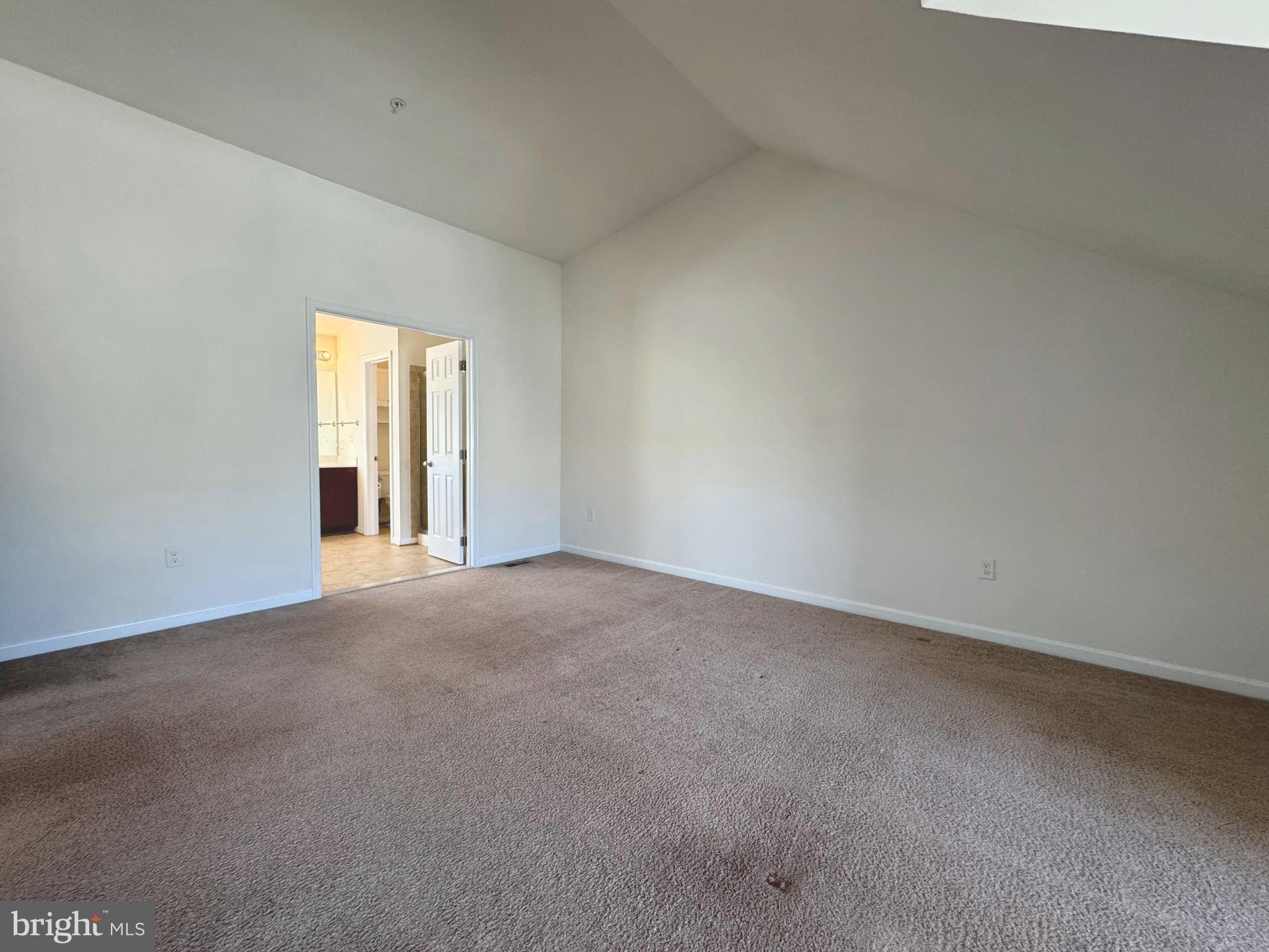 SAN FRANCISCO BY THE BAY - Residential Lease