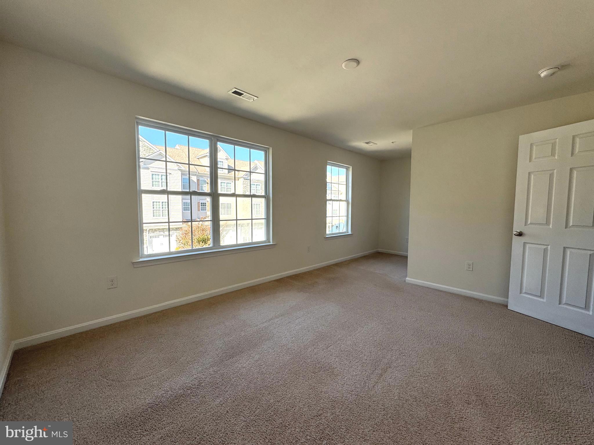 SAN FRANCISCO BY THE BAY - Residential Lease