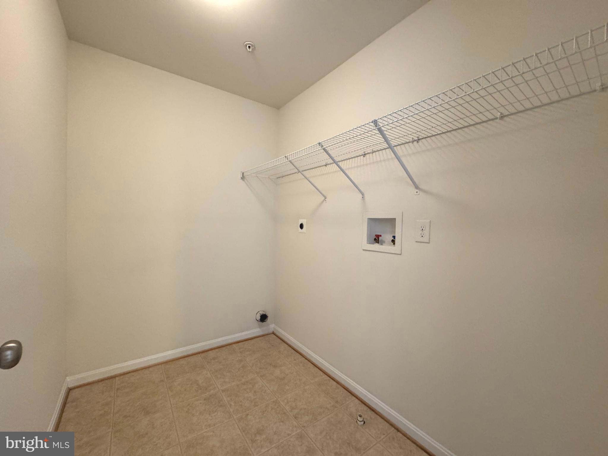 SAN FRANCISCO BY THE BAY - Residential Lease