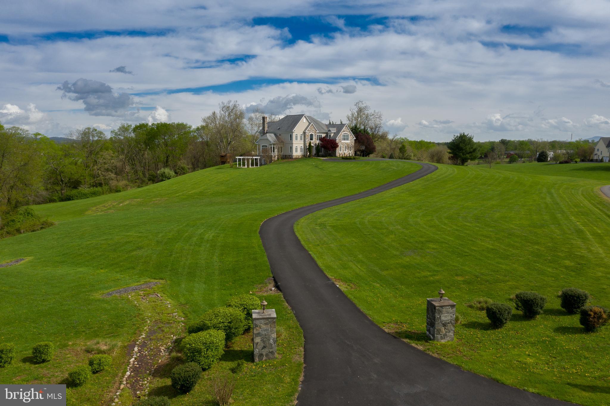 BIG SPRING FARM - Residential
