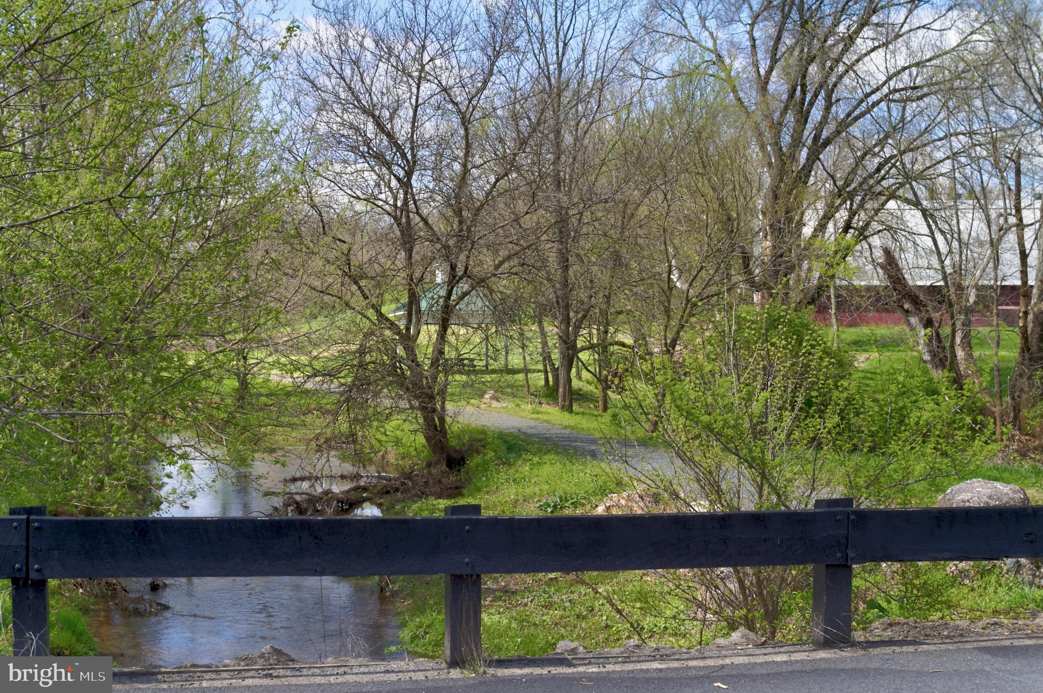 BIG SPRING FARM - Residential