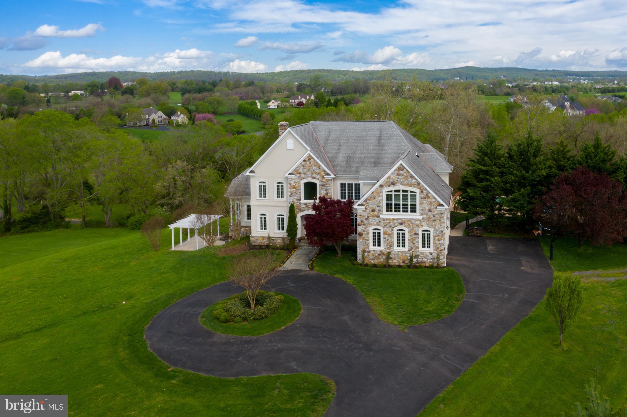 BIG SPRING FARM - Residential