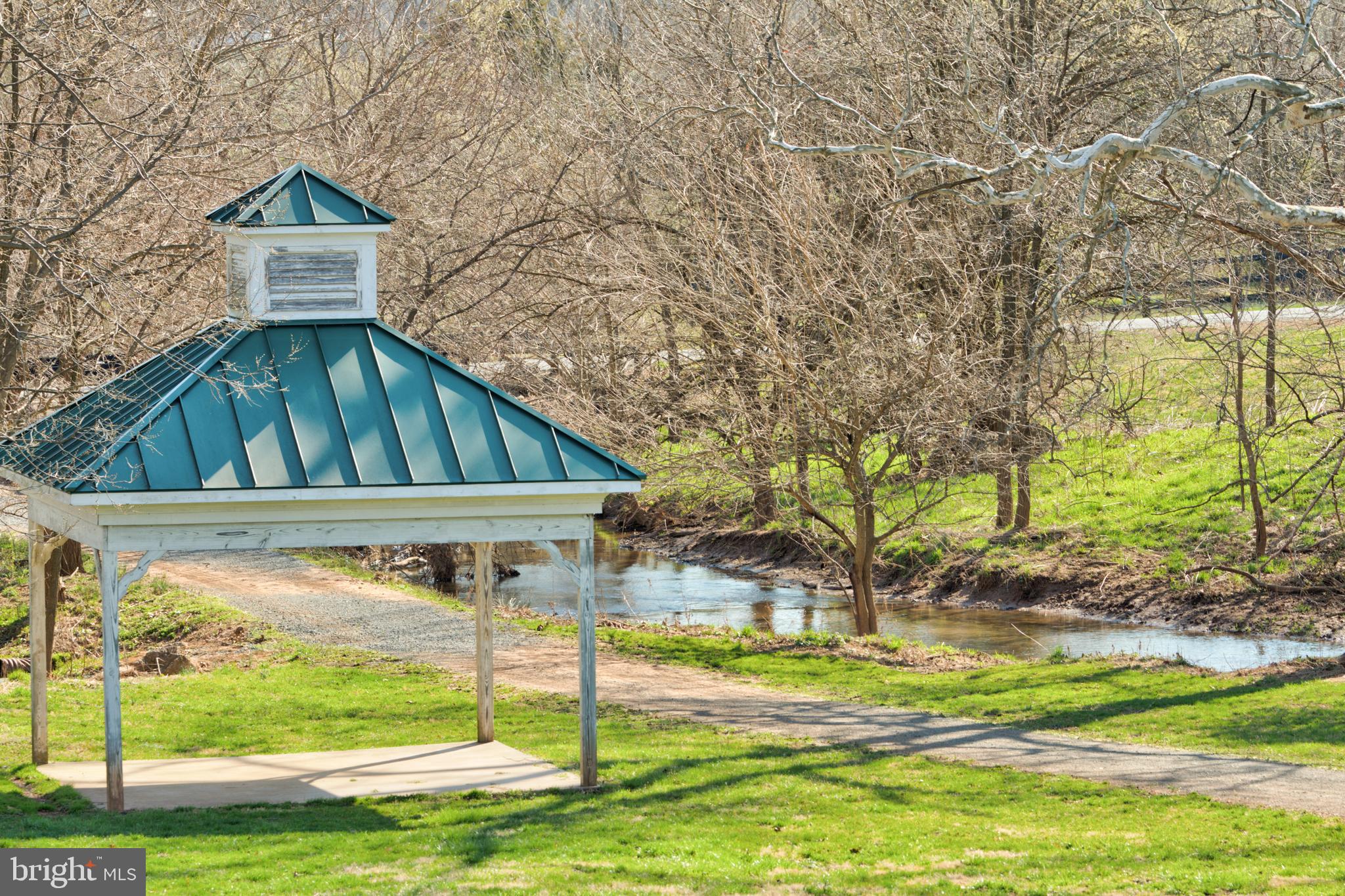 BIG SPRING FARM - Residential