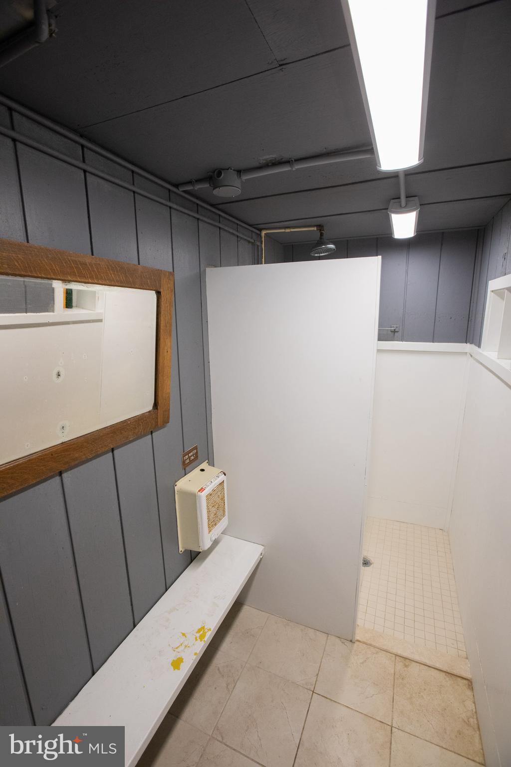 SUSSEX SHORES - Residential