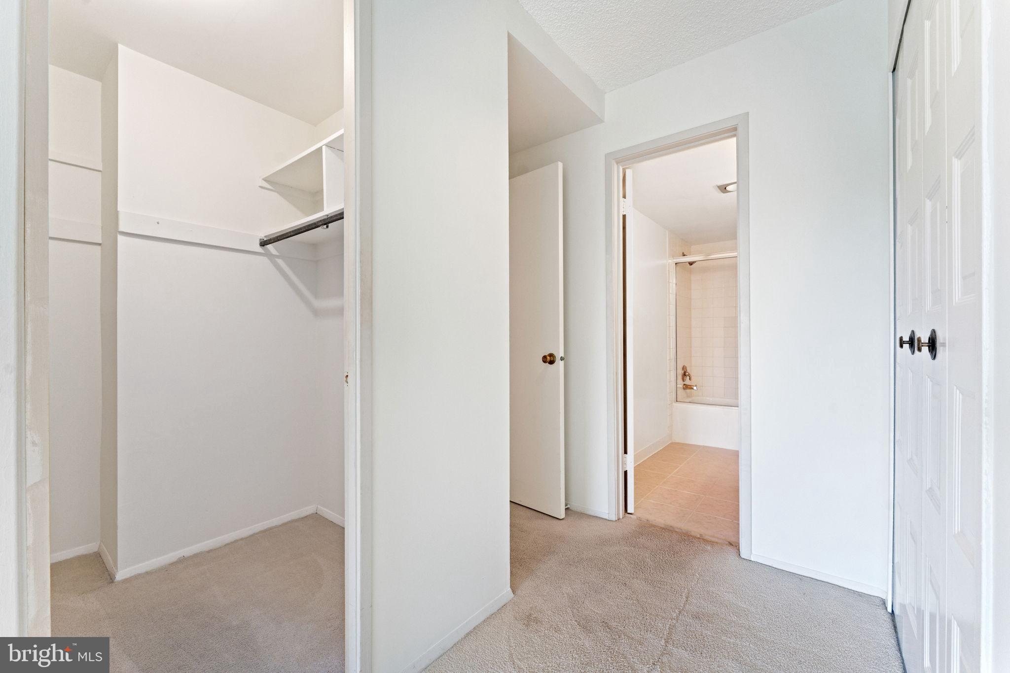 REGENCY AT MCLEAN - Residential Lease