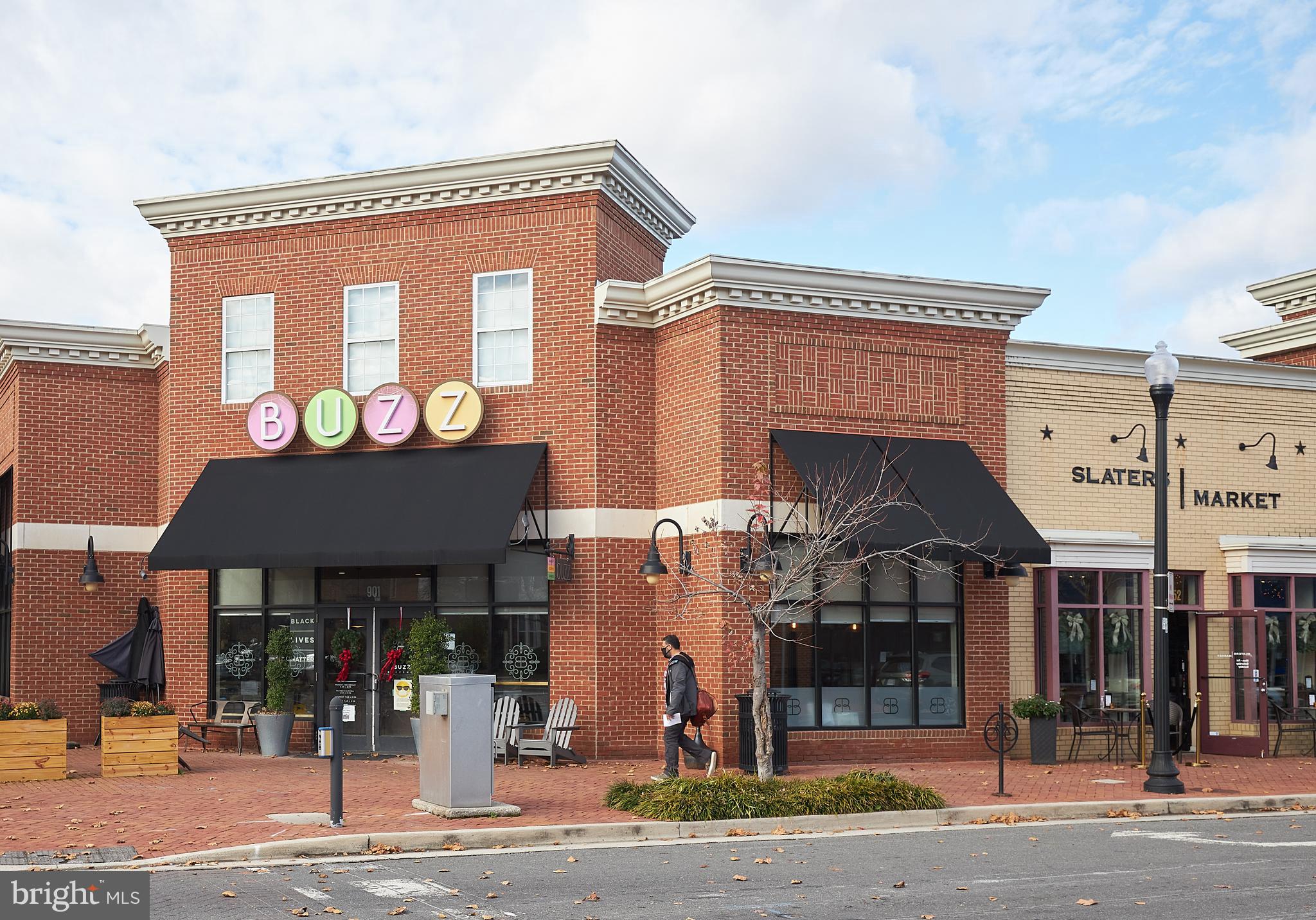 OLD TOWN GREENS - Residential