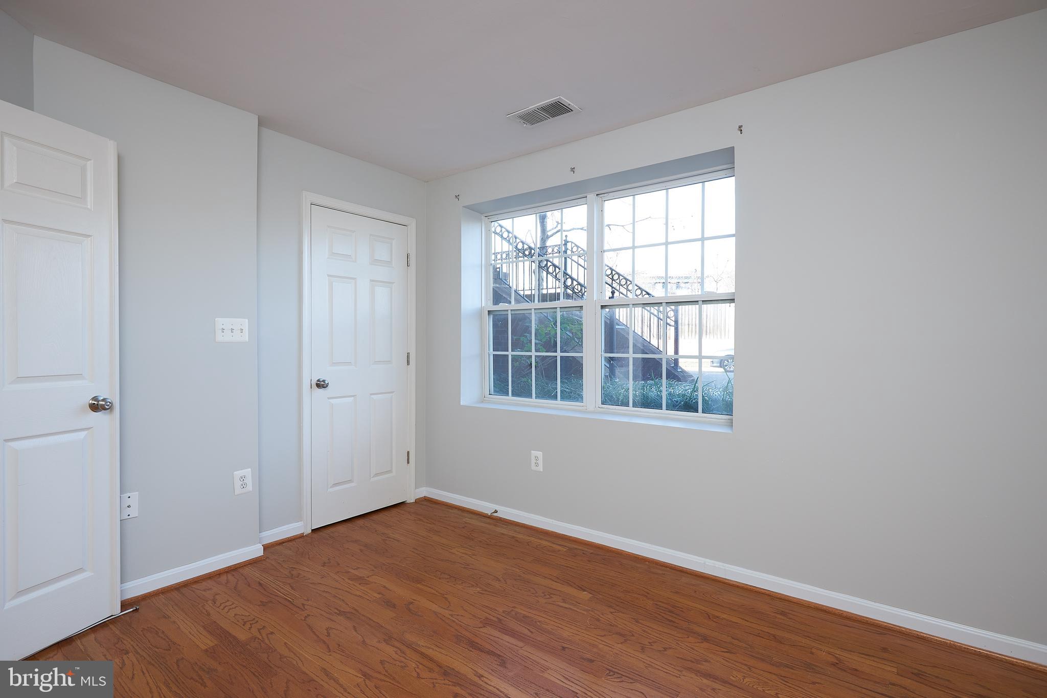 OLD TOWN GREENS - Residential