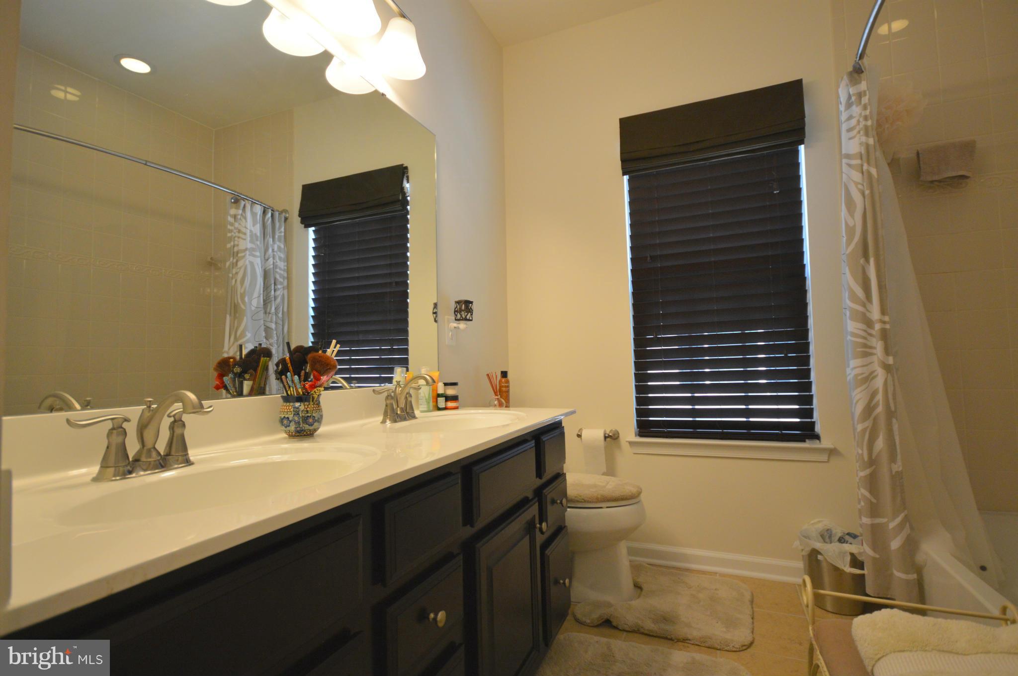 GREENBELT STATION - Residential Lease