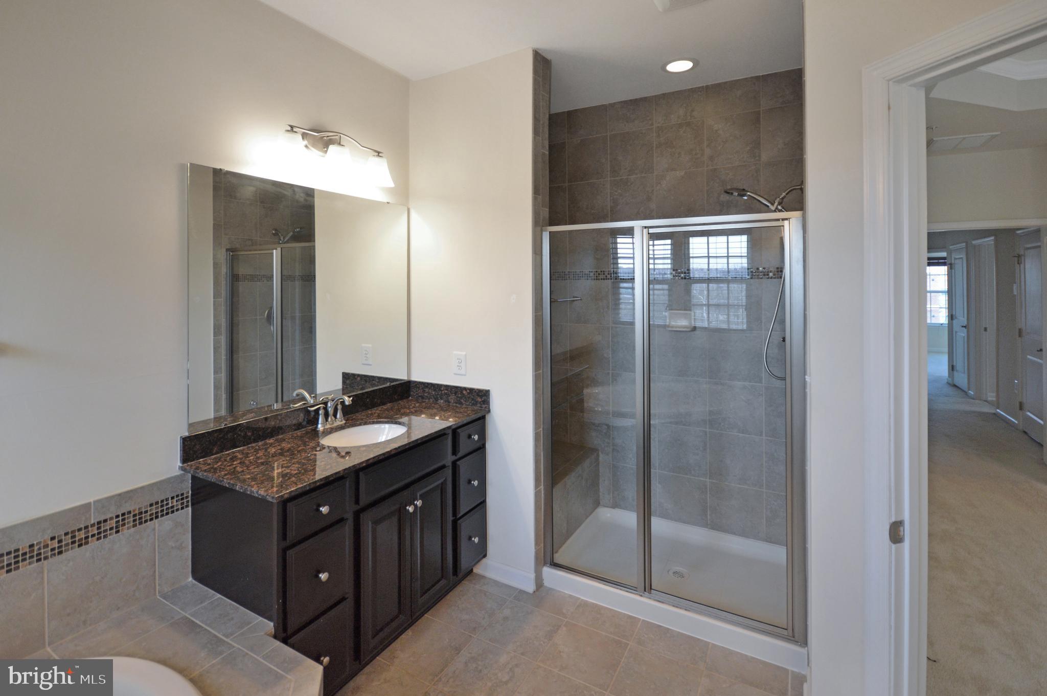 GREENBELT STATION - Residential Lease