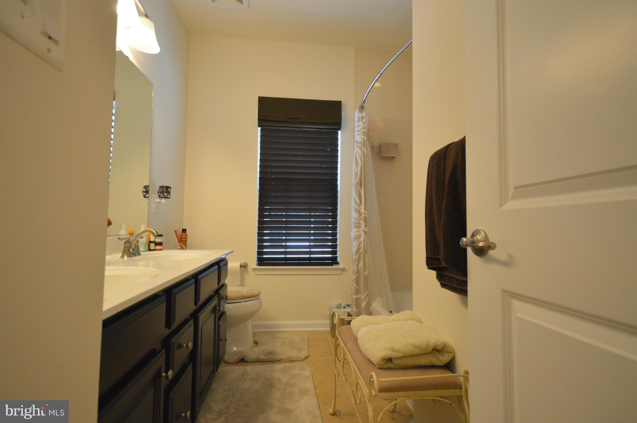 GREENBELT STATION - Residential Lease