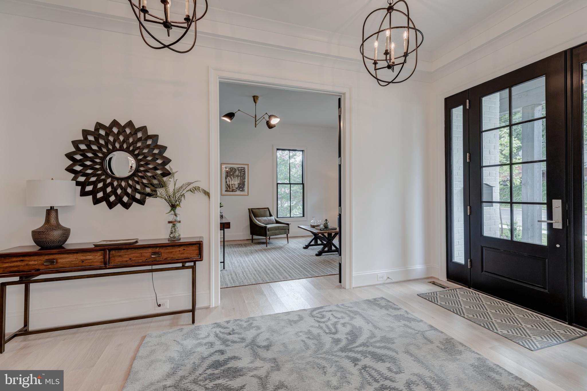 COUNTRY CLUB HILLS - Residential