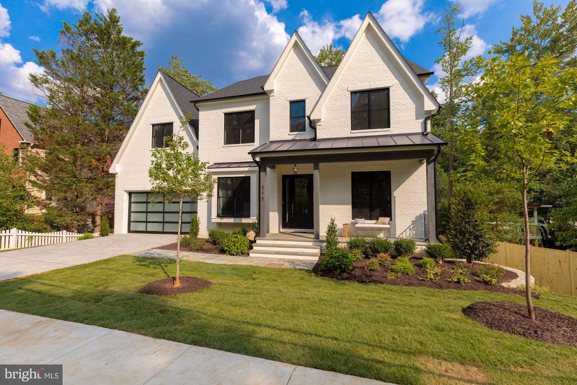 COUNTRY CLUB HILLS - Residential