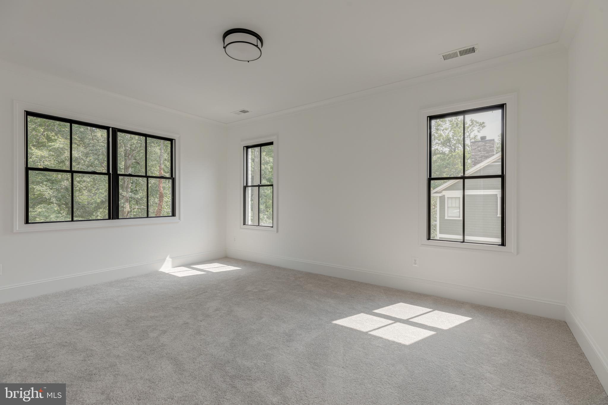 COUNTRY CLUB HILLS - Residential