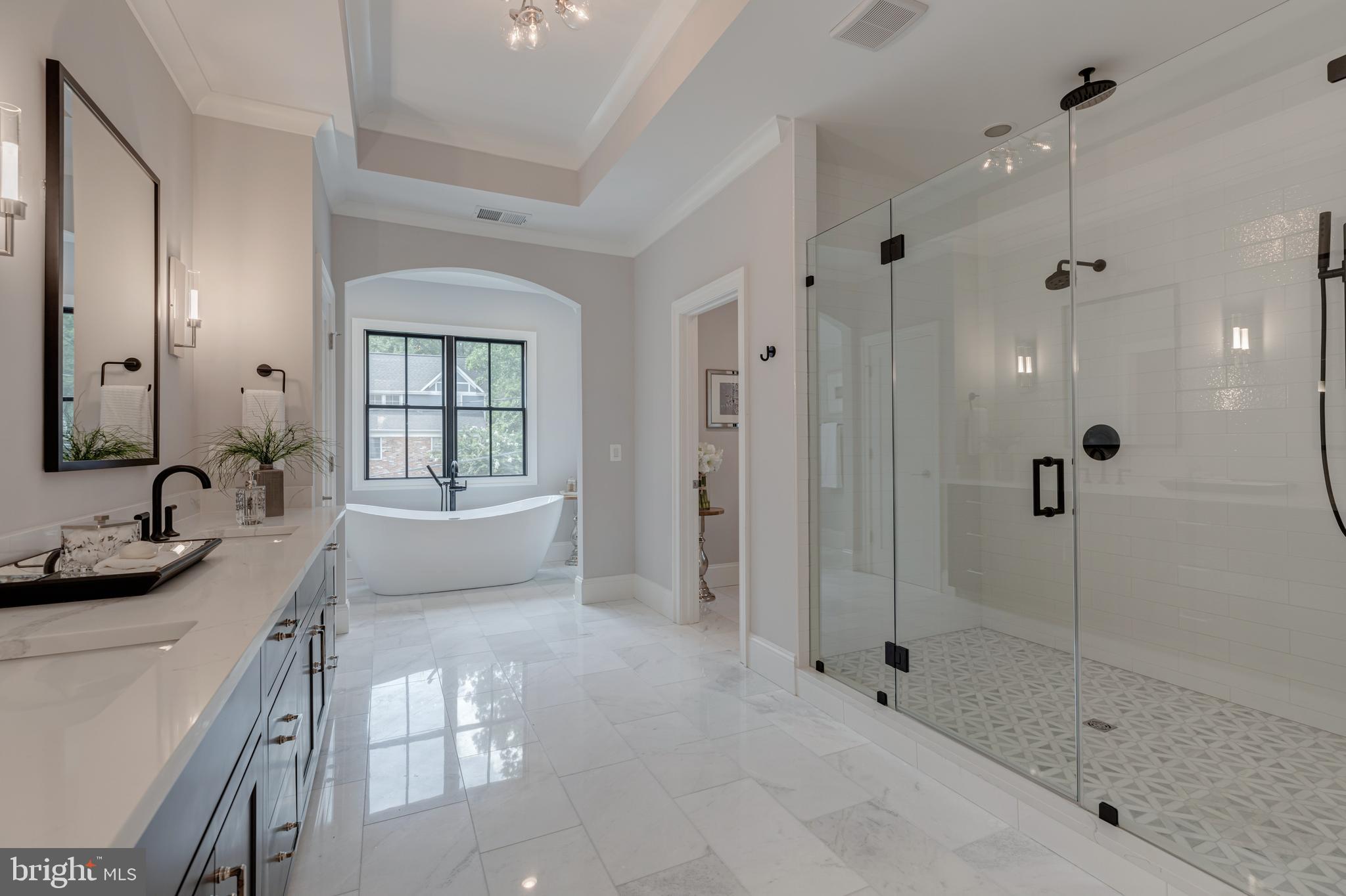 COUNTRY CLUB HILLS - Residential