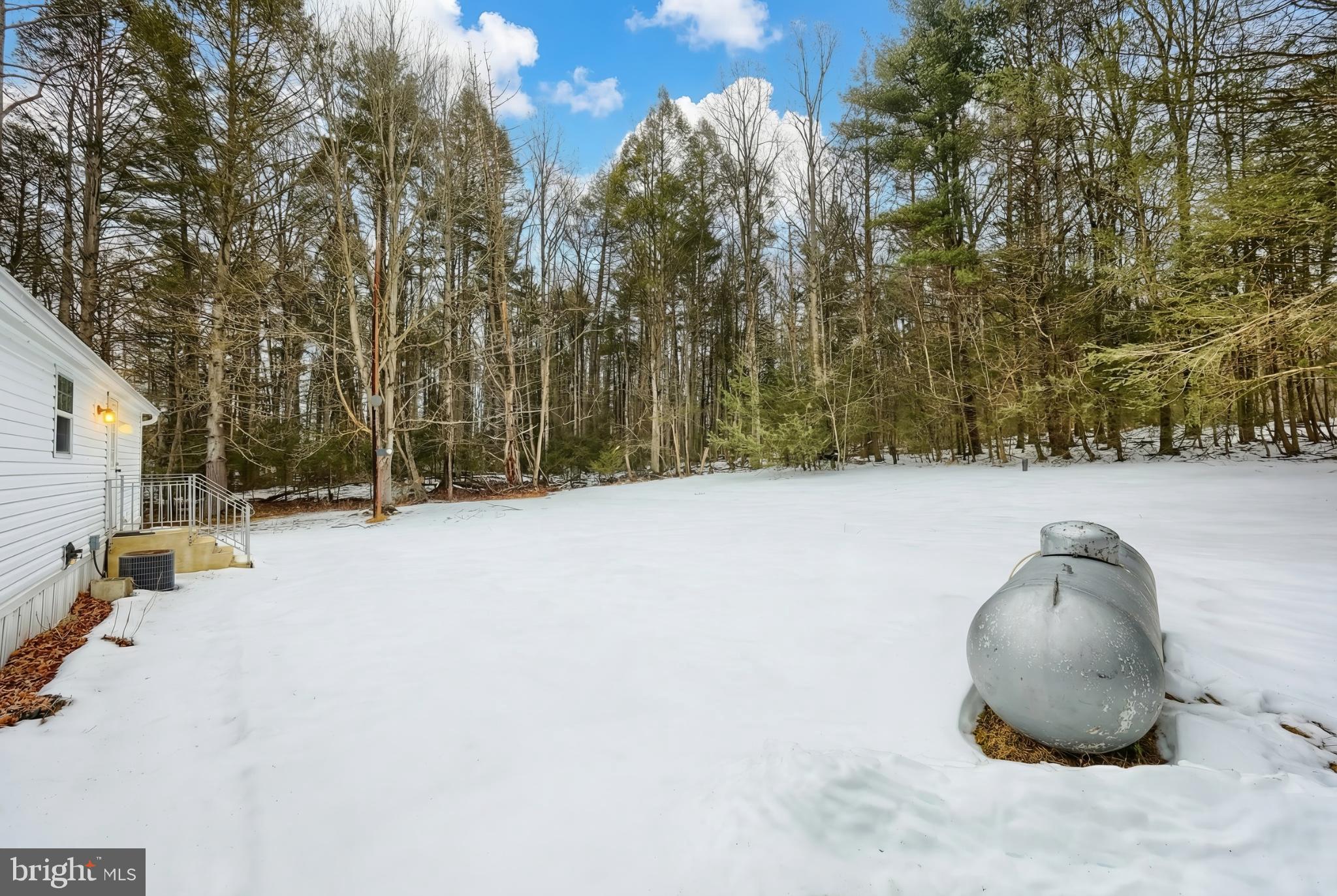 MOUNTAINS - Residential