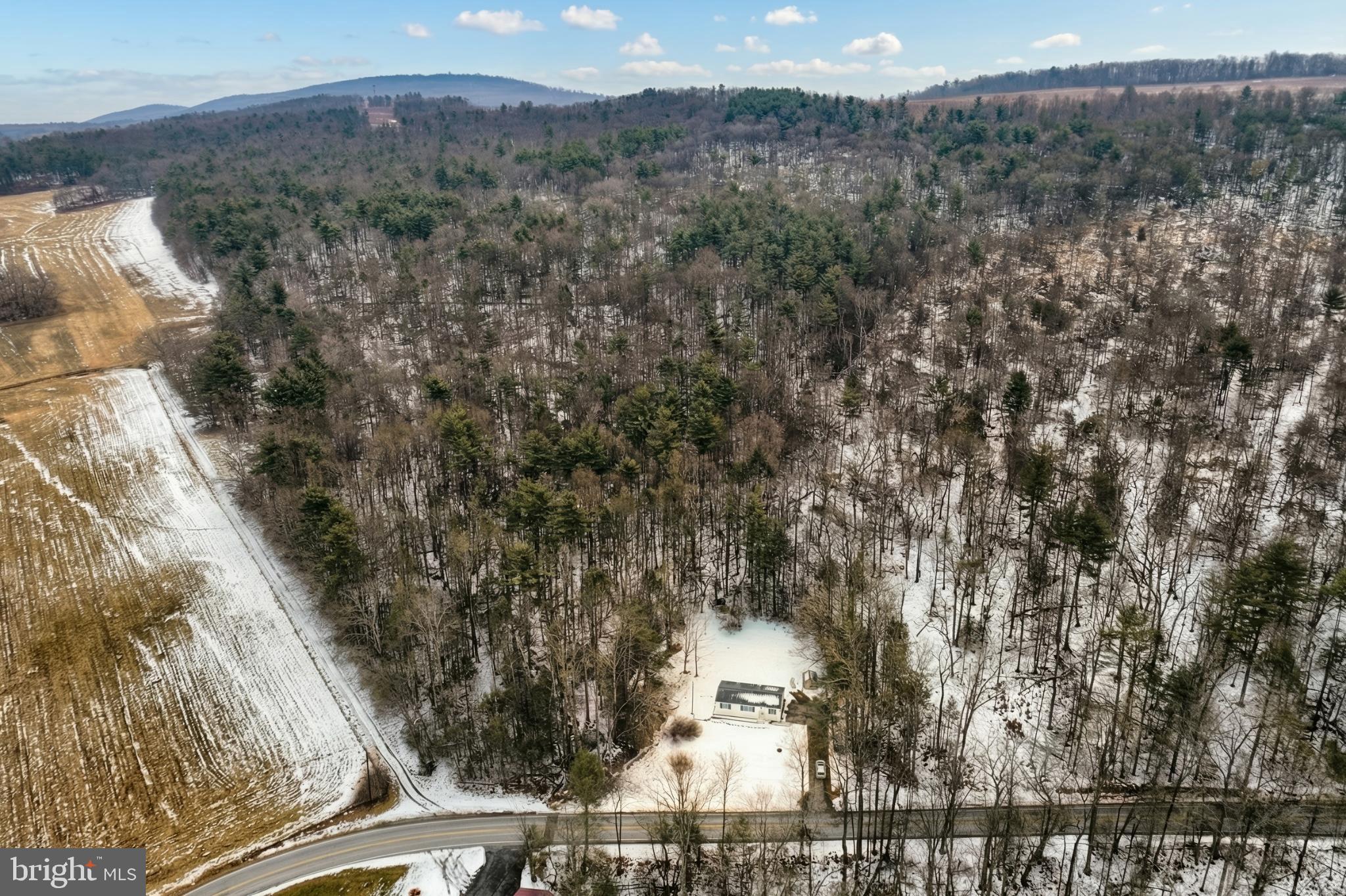 MOUNTAINS - Residential