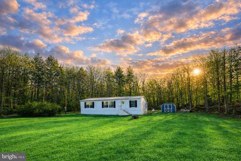 Mobile Home For Sale - 299 Nawakwa Road<br/> BIGLERVILLE, PA 17307