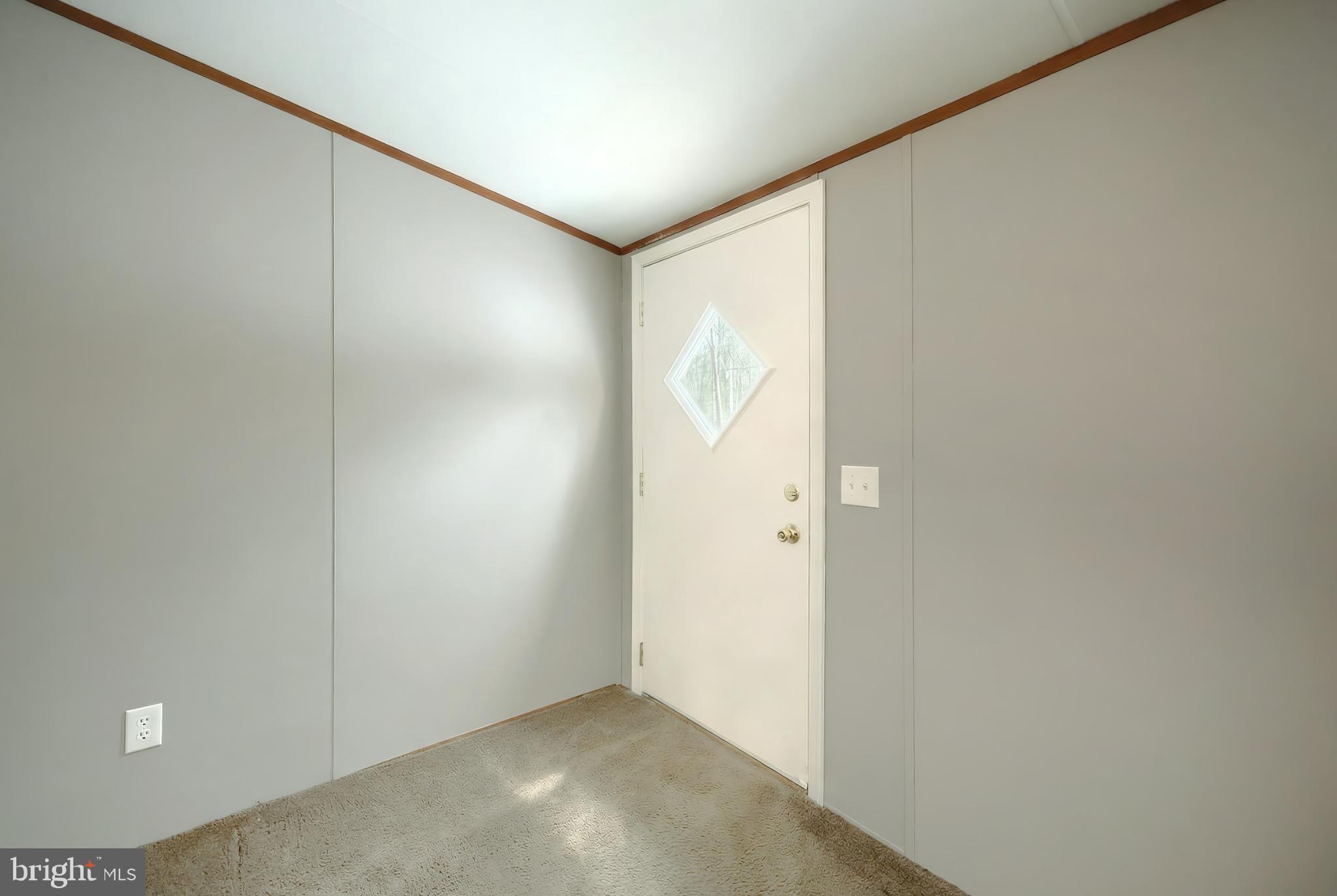 MOUNTAINS - Residential