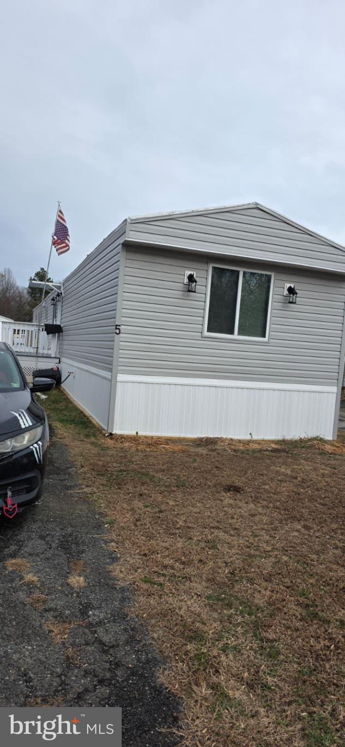 FOXWOOD VILLAGE - Residential