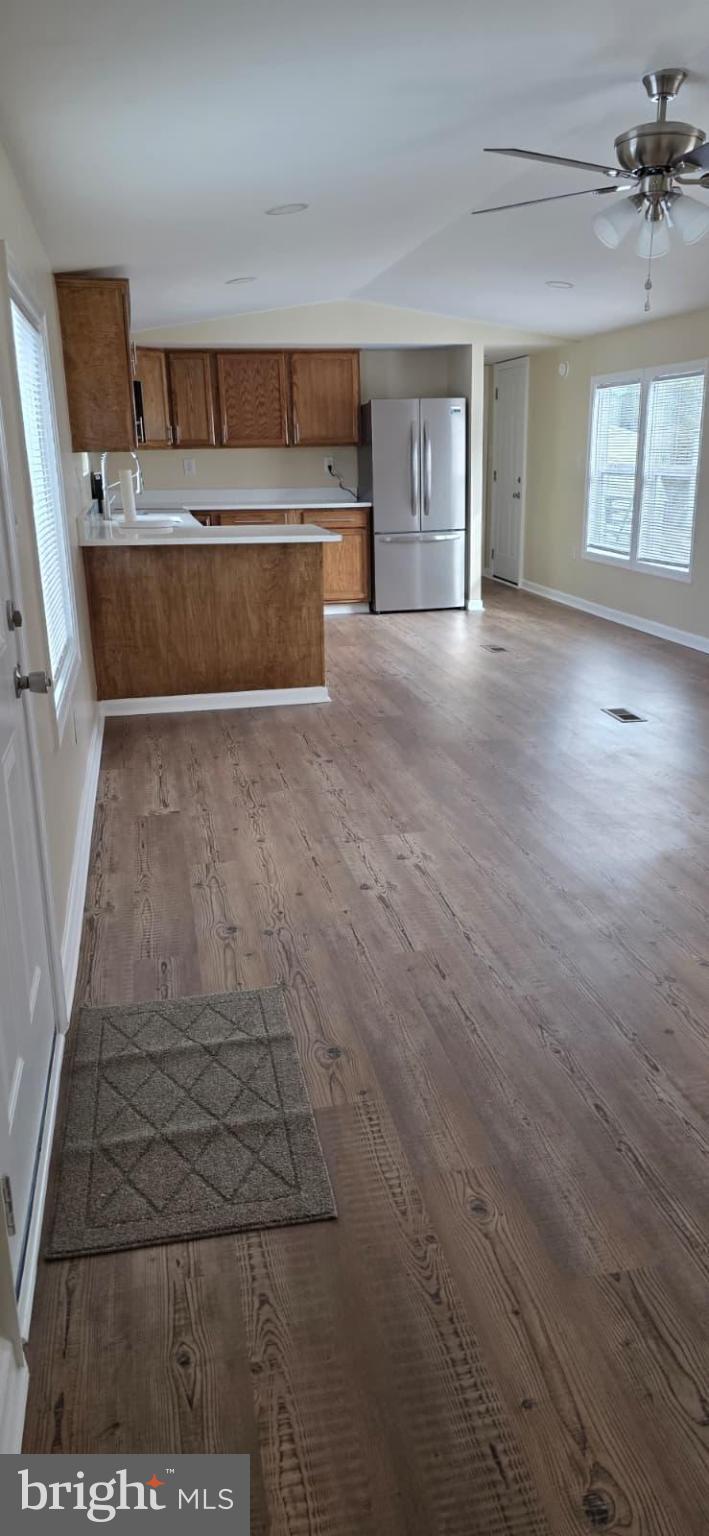 FOXWOOD VILLAGE - Residential