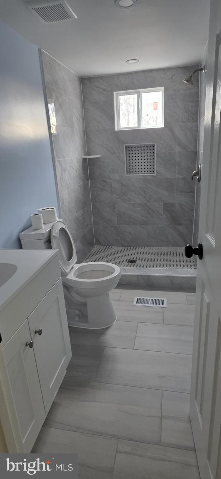 FOXWOOD VILLAGE - Residential