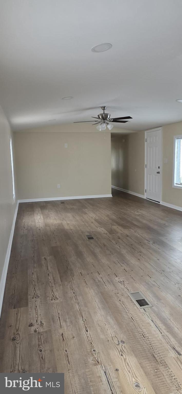 FOXWOOD VILLAGE - Residential