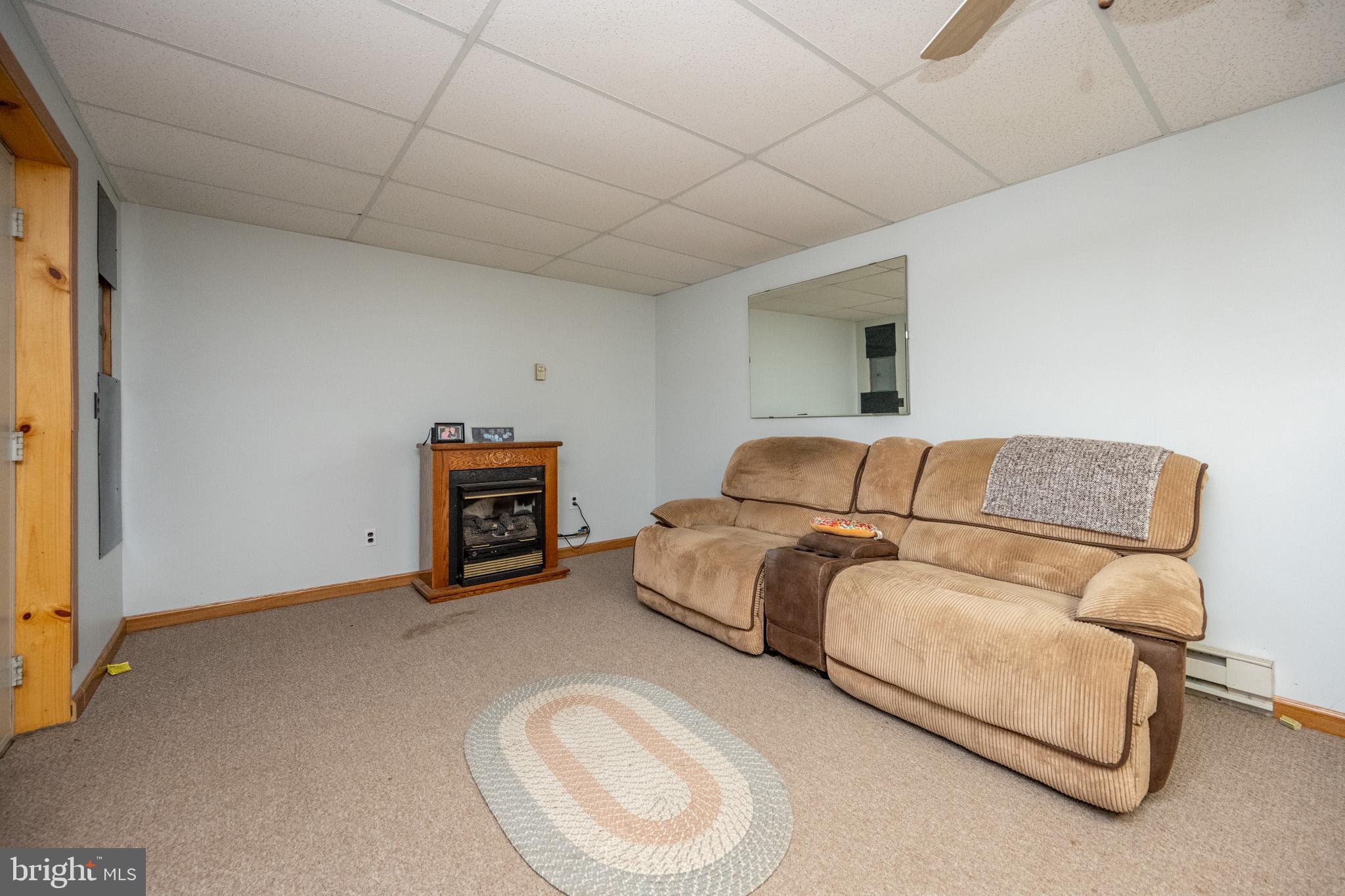 GRANTSVILLE - Residential