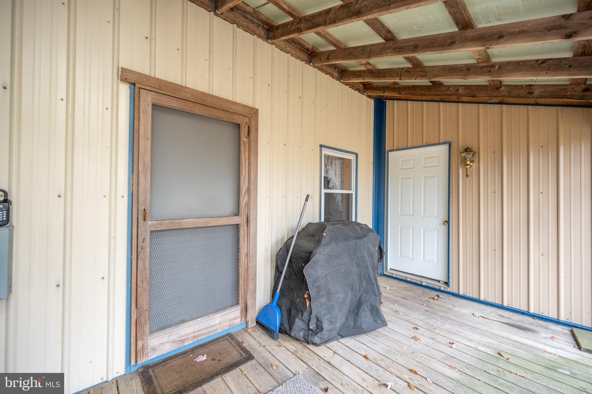 GRANTSVILLE - Residential