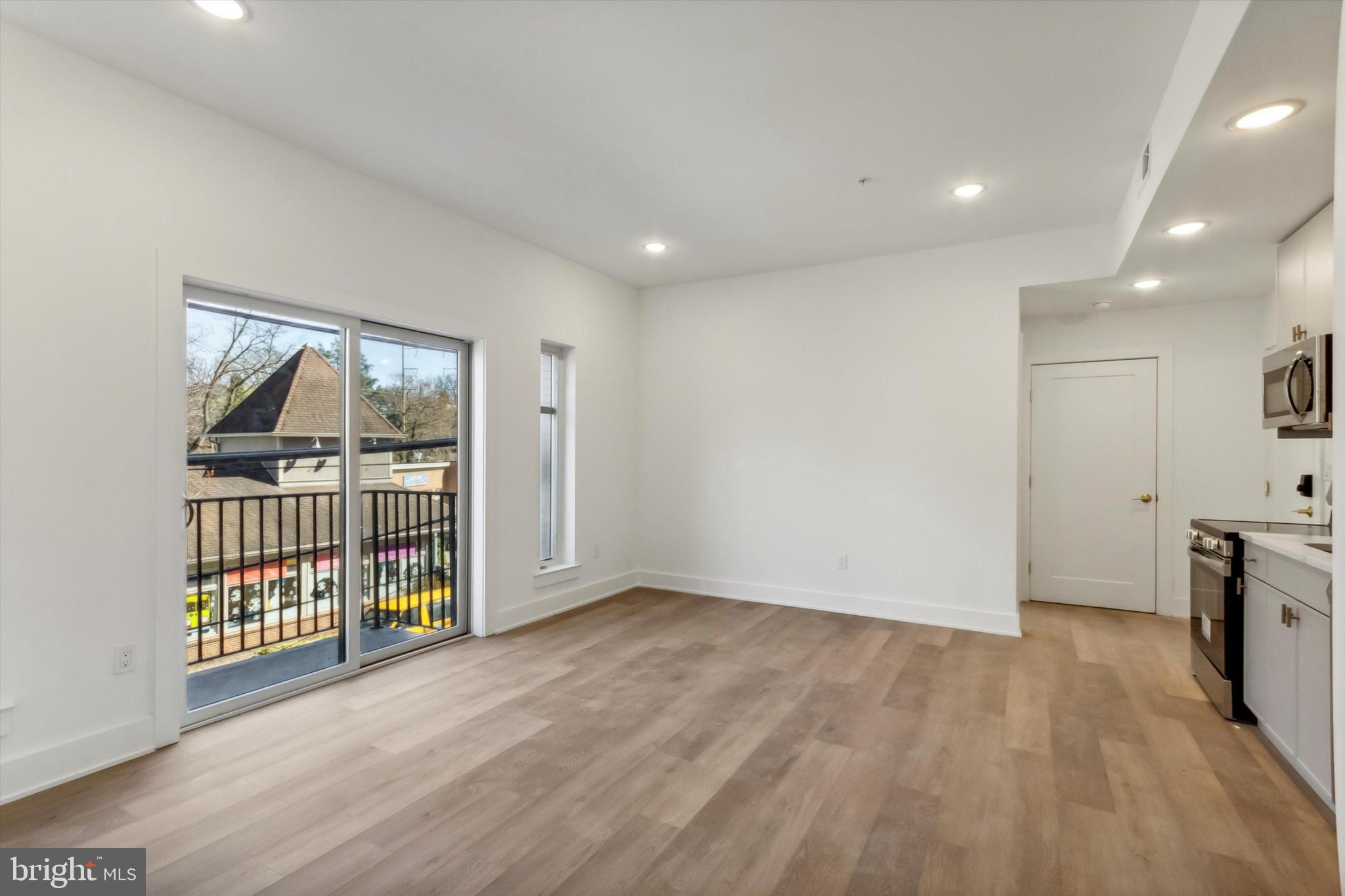 367 W HORTTER STREET 203