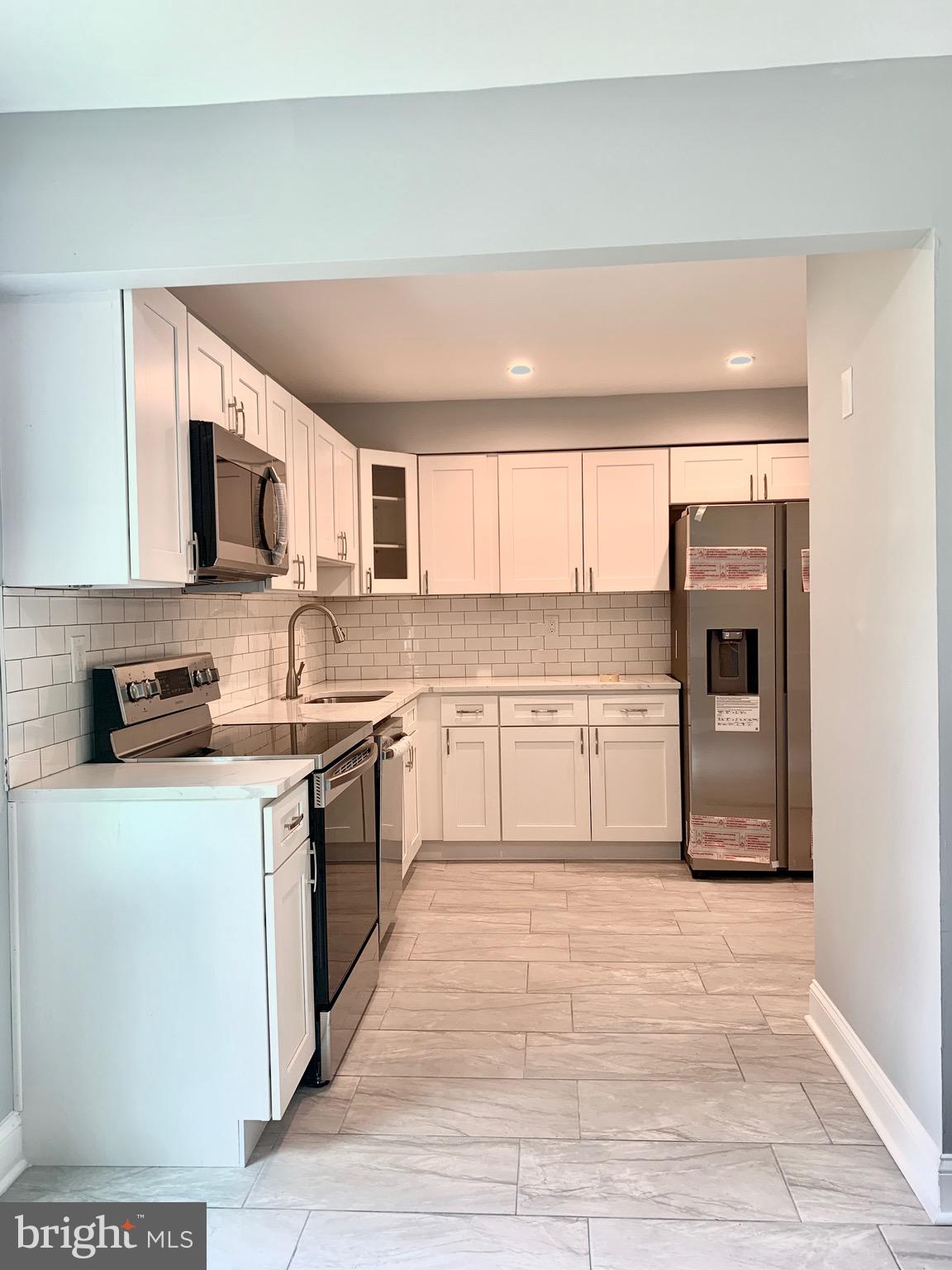 WILLOW HILLS- RESUB PARC - Residential