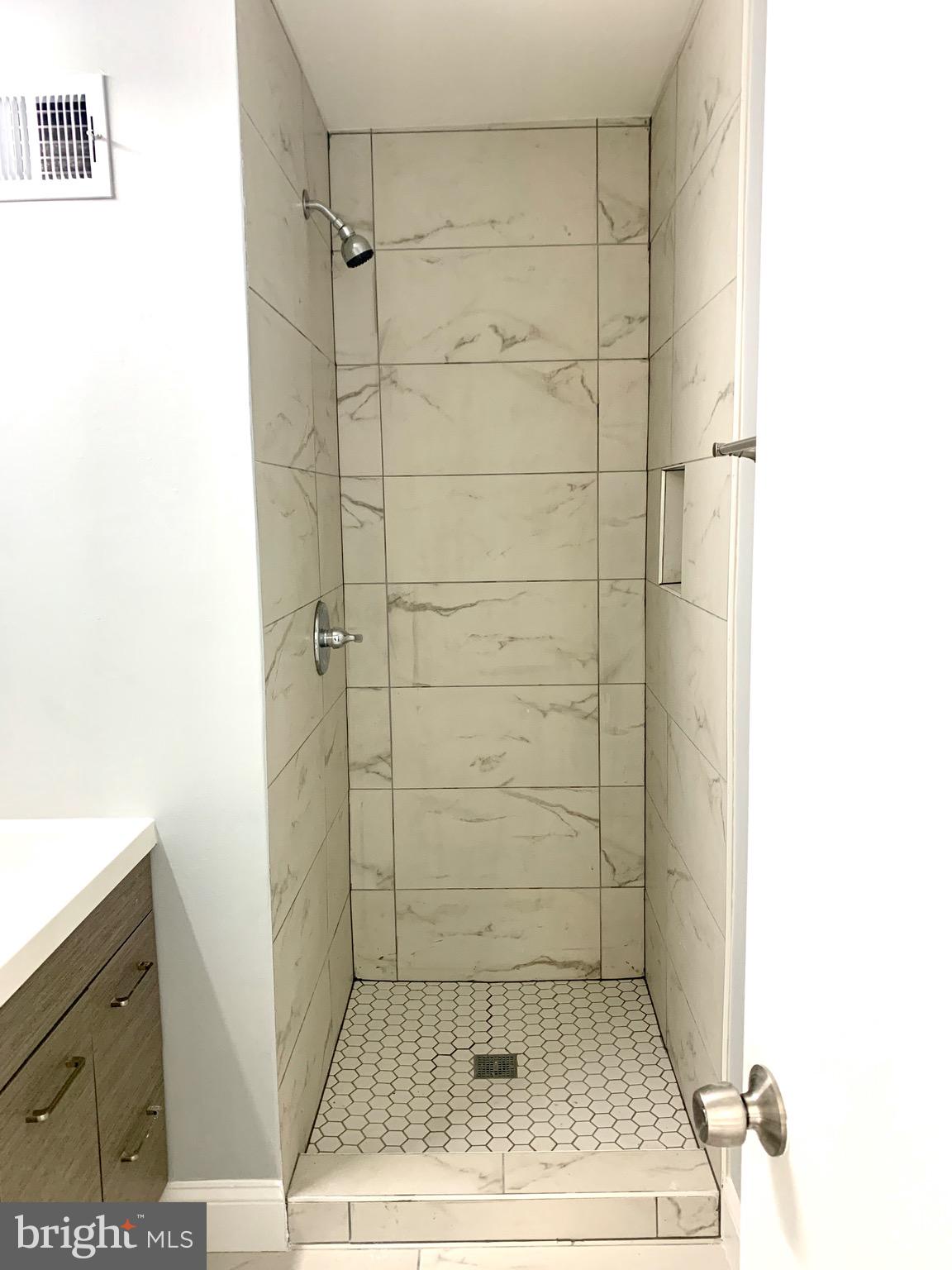 WILLOW HILLS- RESUB PARC - Residential