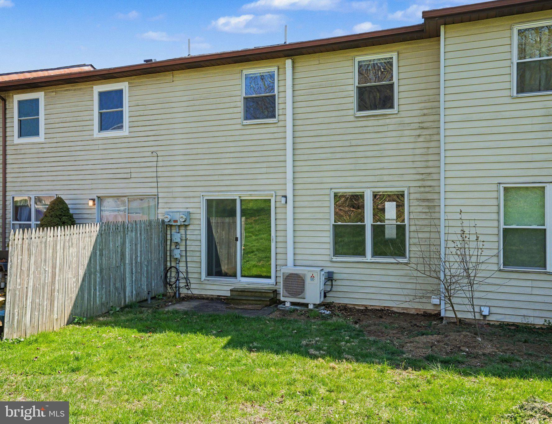 ARLINGTON HILLS - Residential