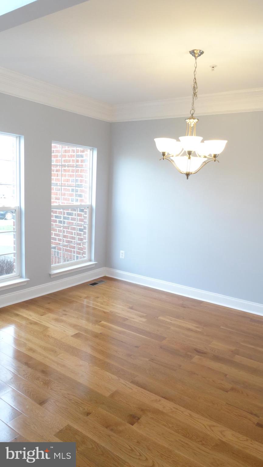 HERITAGE GLEN-PLAT FIVE> - Residential