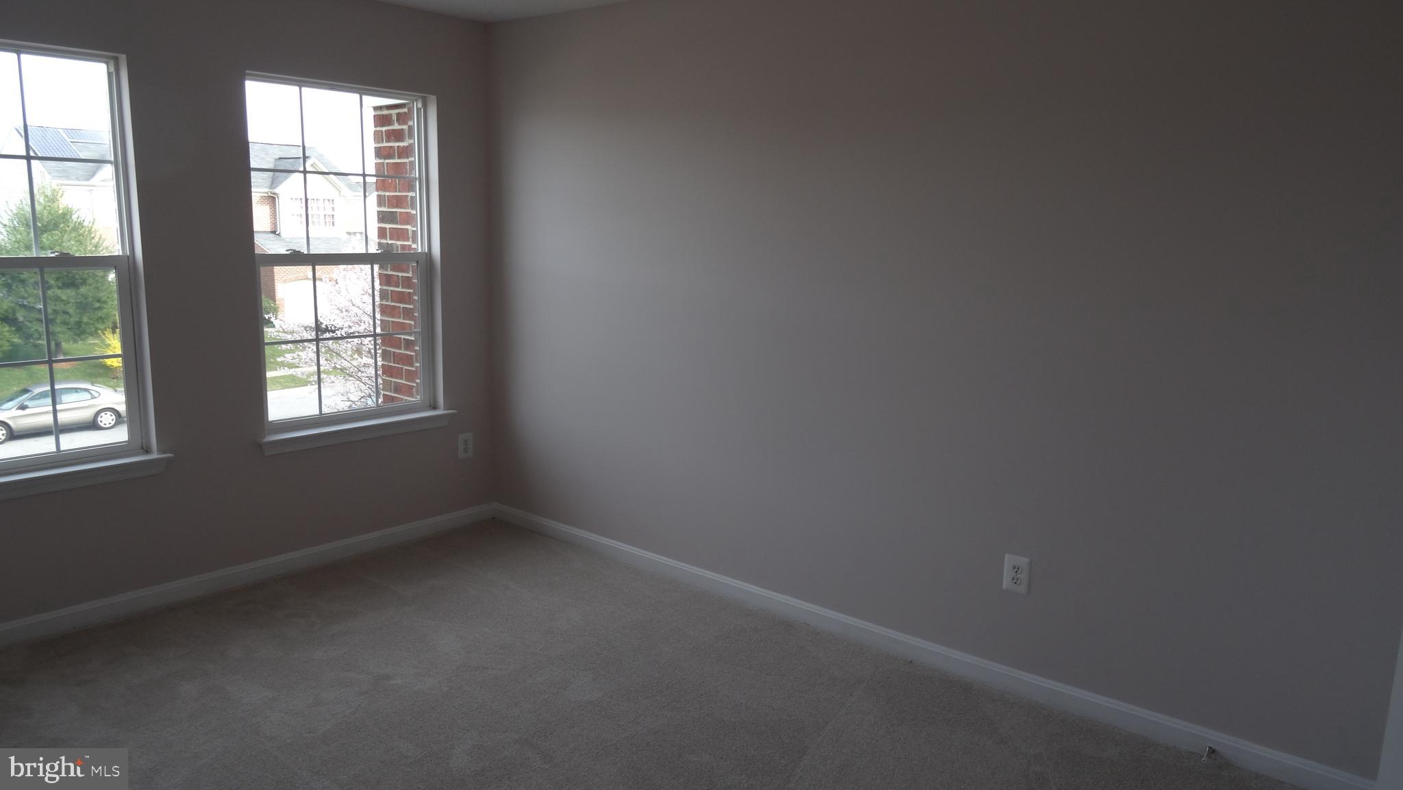 HERITAGE GLEN-PLAT FIVE> - Residential