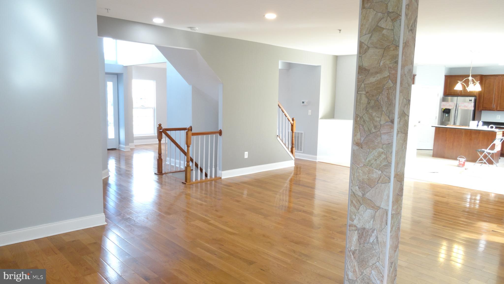 HERITAGE GLEN-PLAT FIVE> - Residential