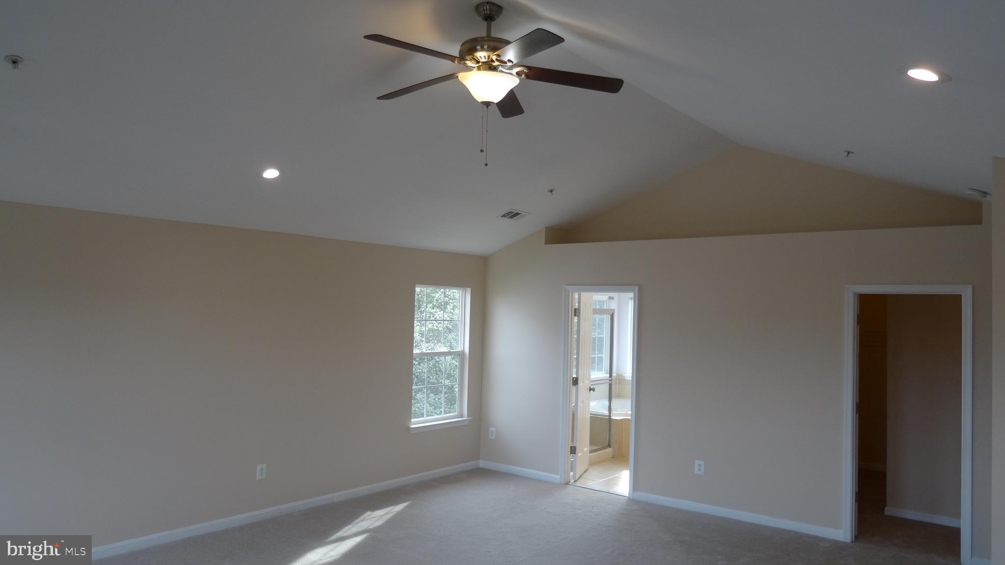 HERITAGE GLEN-PLAT FIVE> - Residential