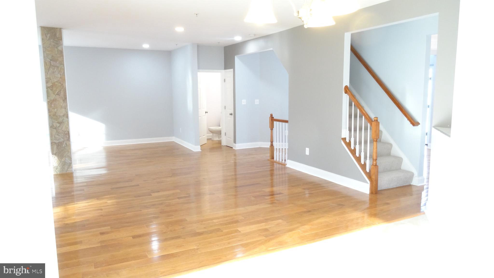 HERITAGE GLEN-PLAT FIVE> - Residential