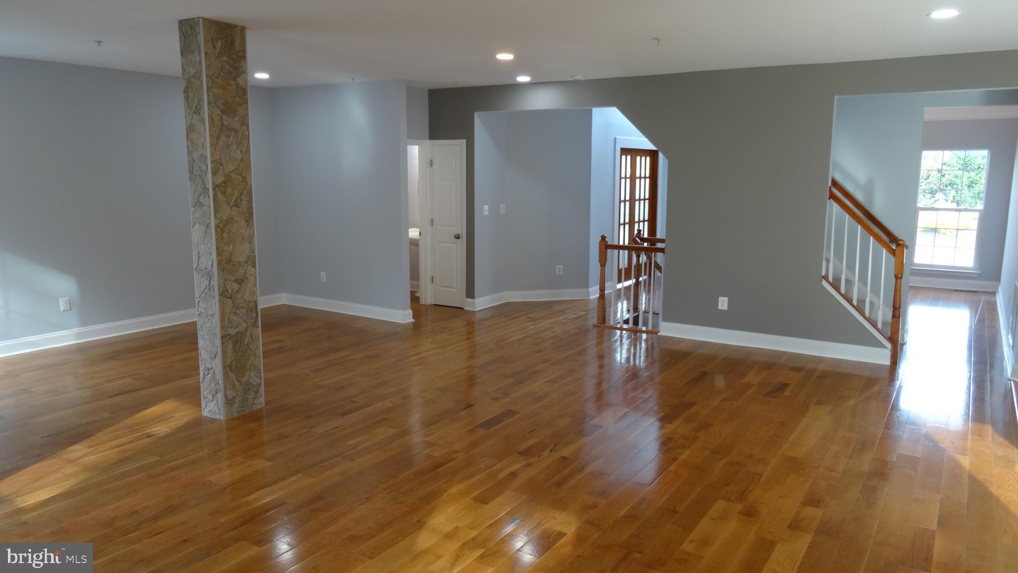 HERITAGE GLEN-PLAT FIVE> - Residential