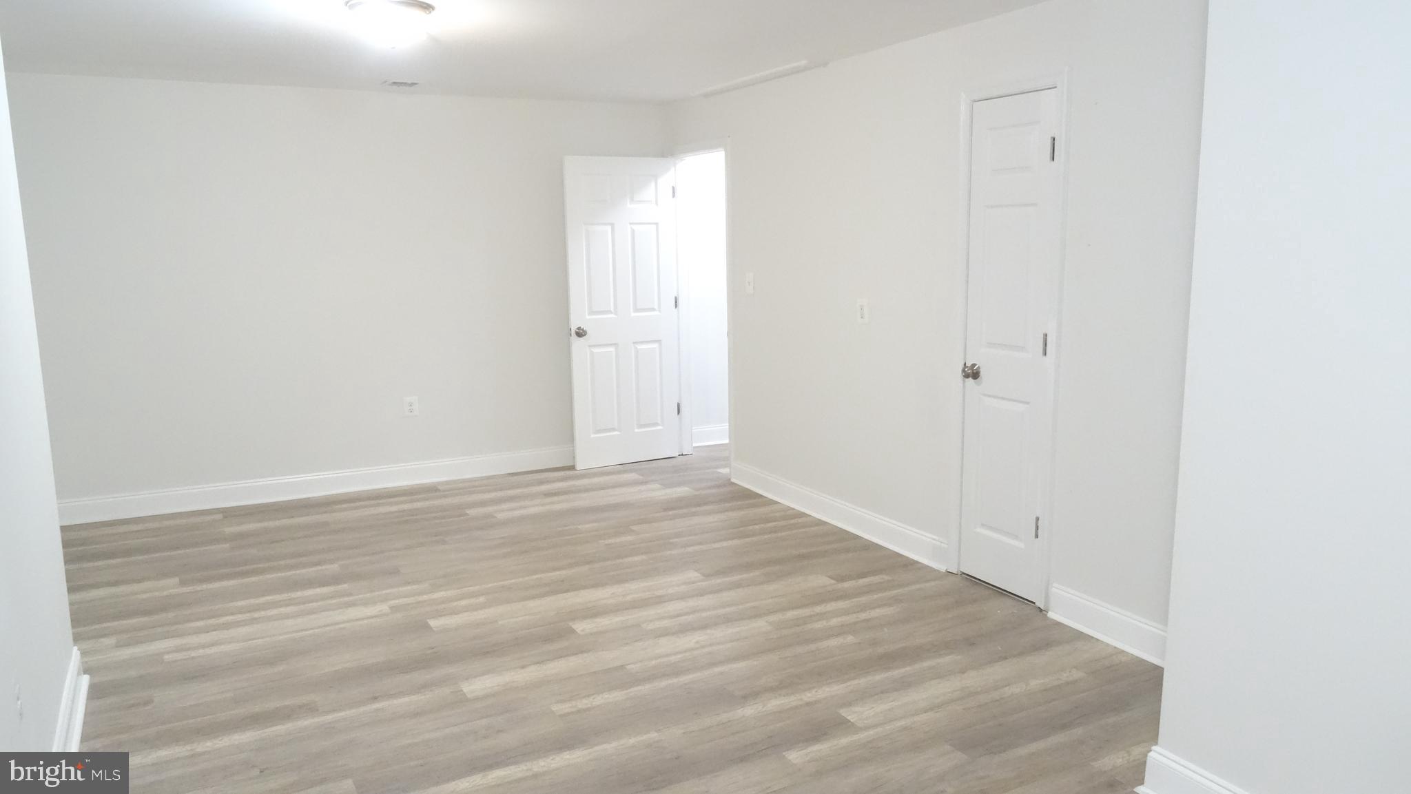 HERITAGE GLEN-PLAT FIVE> - Residential