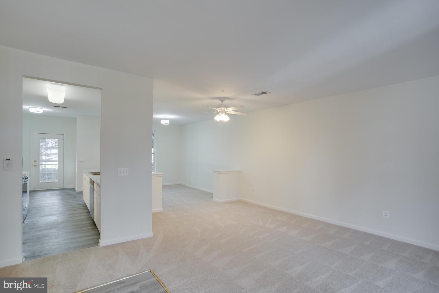HARBOUR GATES - Residential Lease
