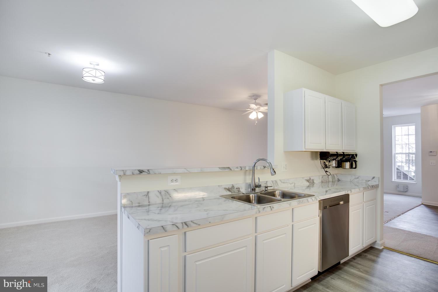 HARBOUR GATES - Residential Lease