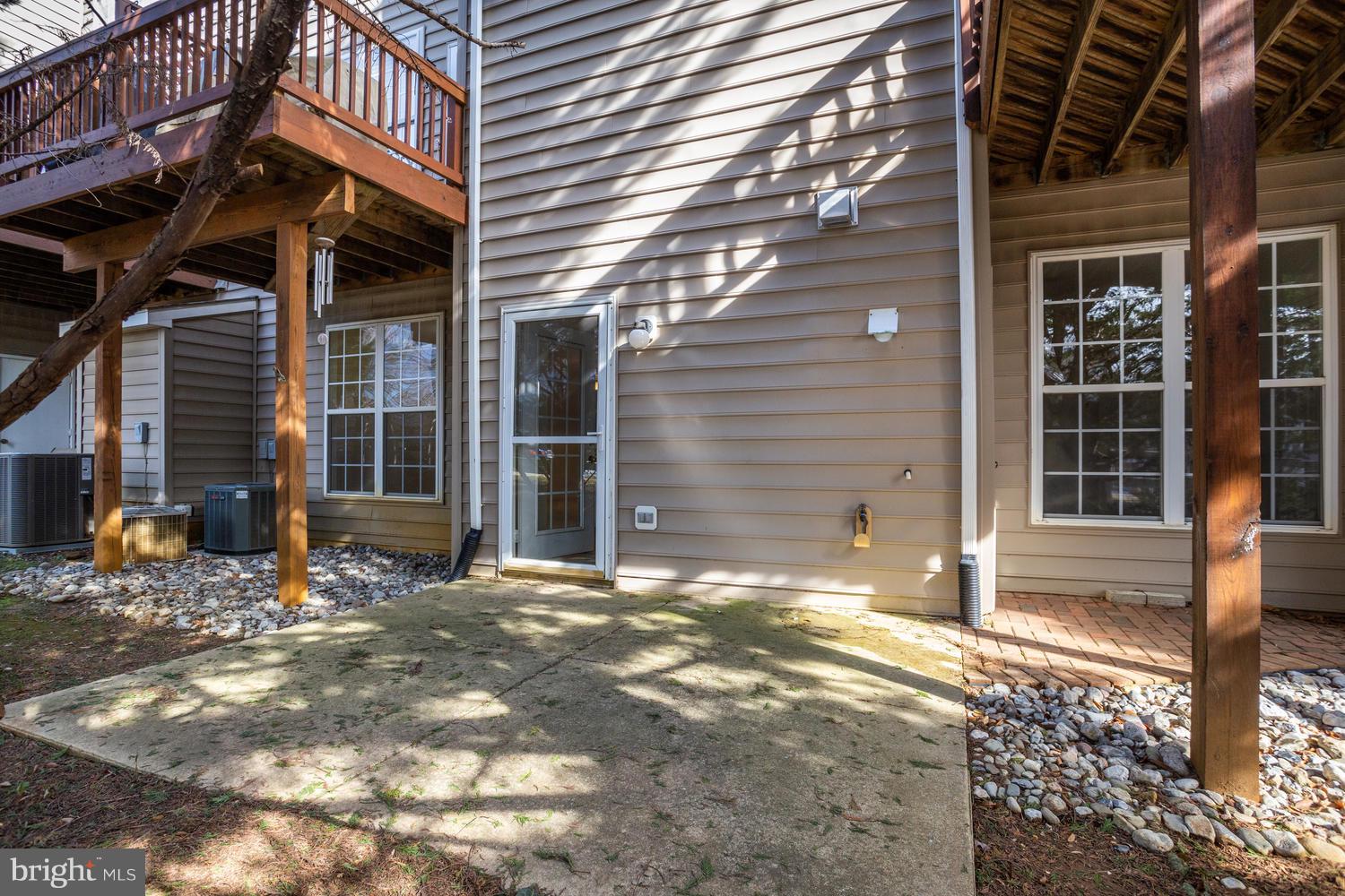 HARBOUR GATES - Residential Lease