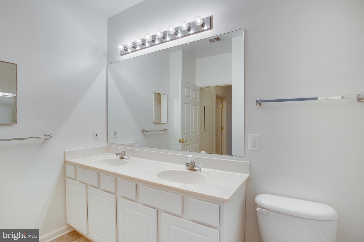 HARBOUR GATES - Residential Lease