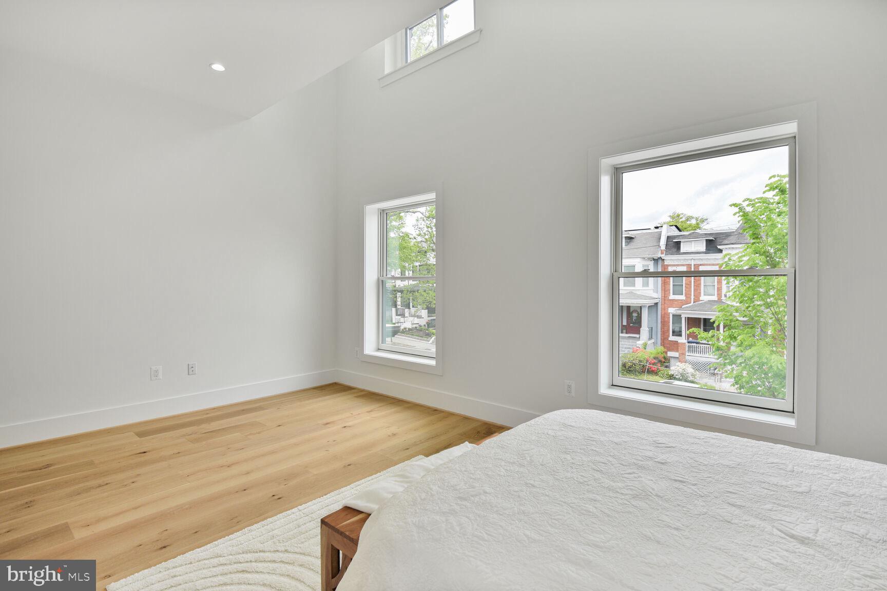 16TH STREET HEIGHTS - Residential