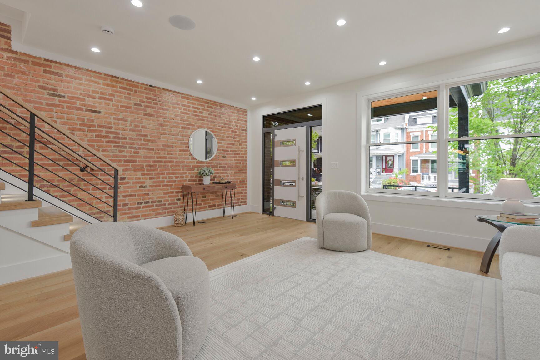 16TH STREET HEIGHTS - Residential