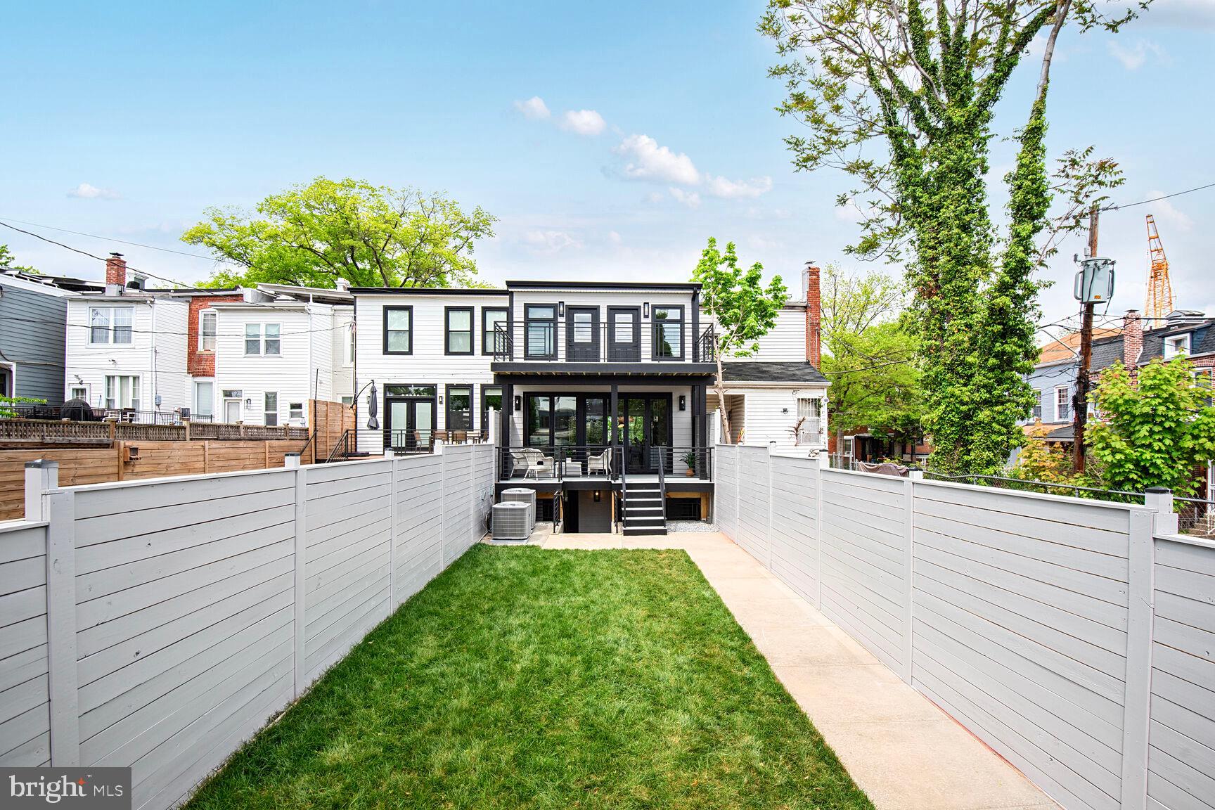16TH STREET HEIGHTS - Residential