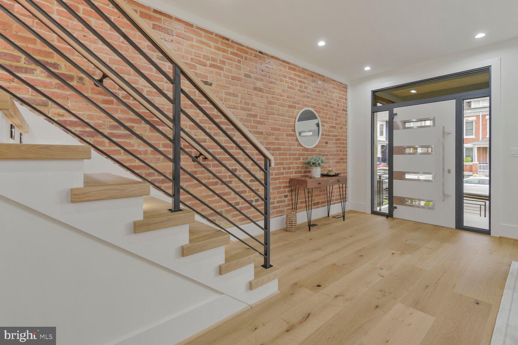 16TH STREET HEIGHTS - Residential