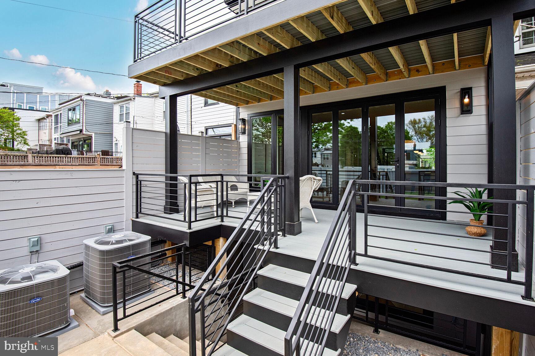16TH STREET HEIGHTS - Residential