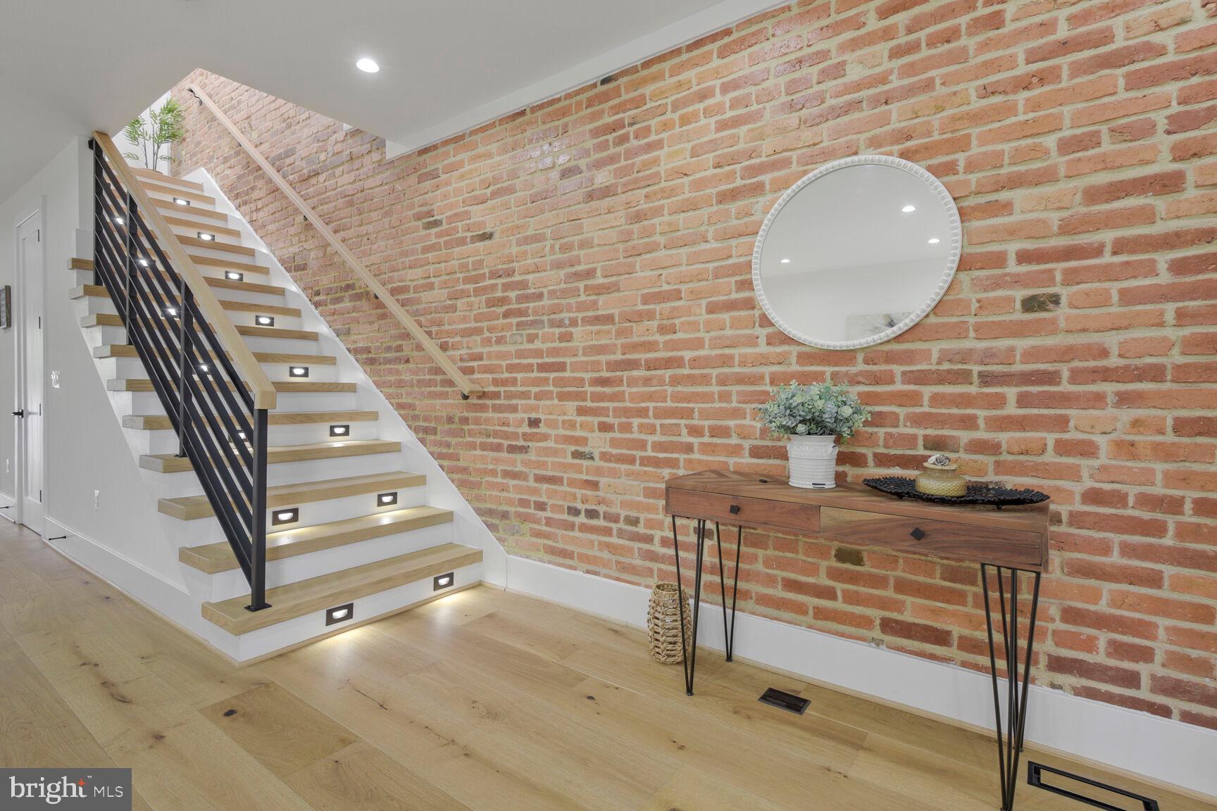 16TH STREET HEIGHTS - Residential