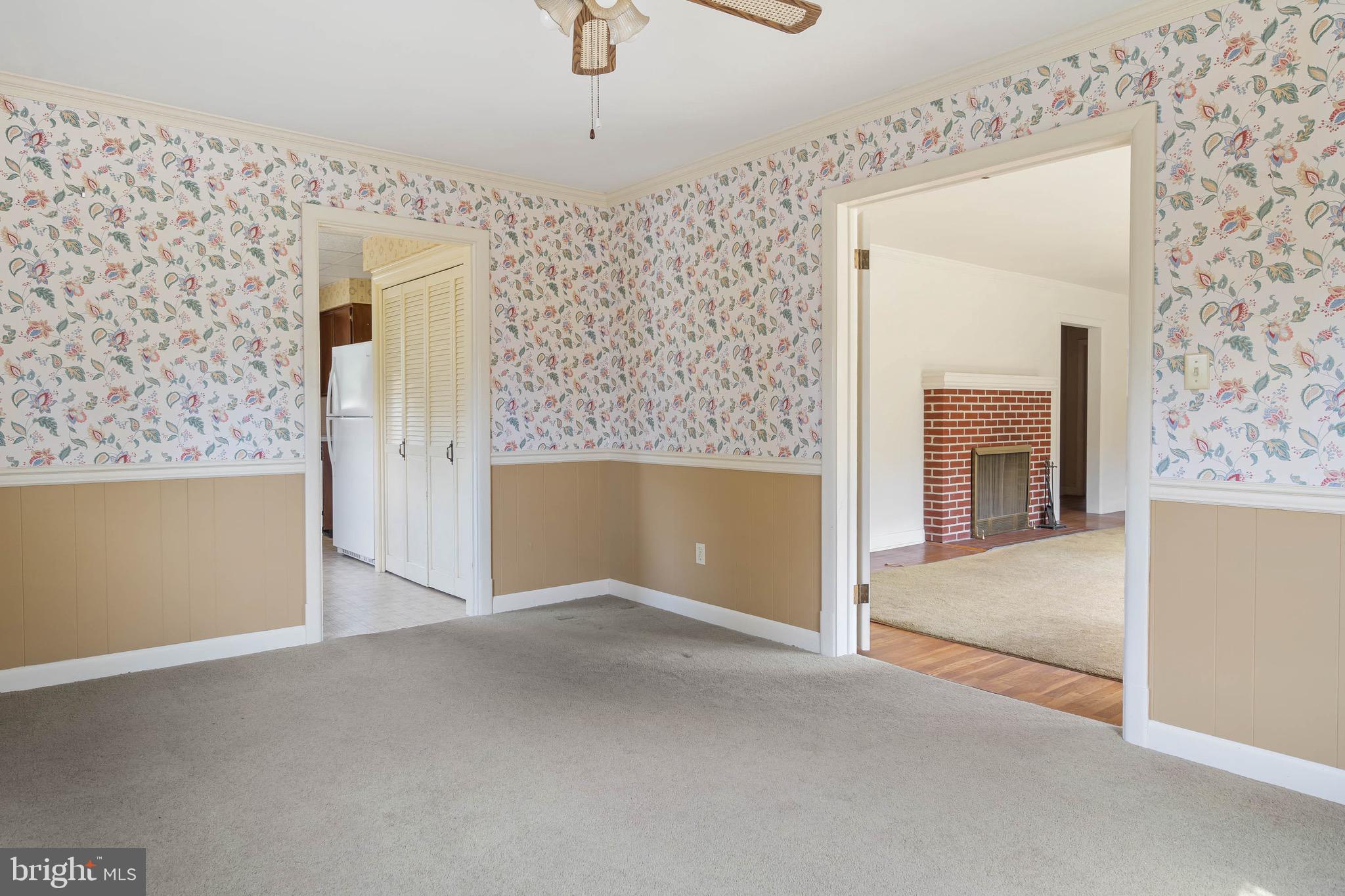 WHITE PLAINS - Residential